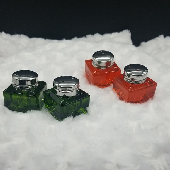 Pottery Barn Other - Pottery Barn Green & Orange Square Cube Monterey Salt & Pepper Shaker Sets